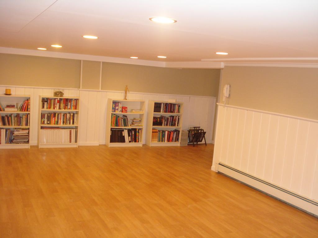 10 WHITE BIRCH DRIVE