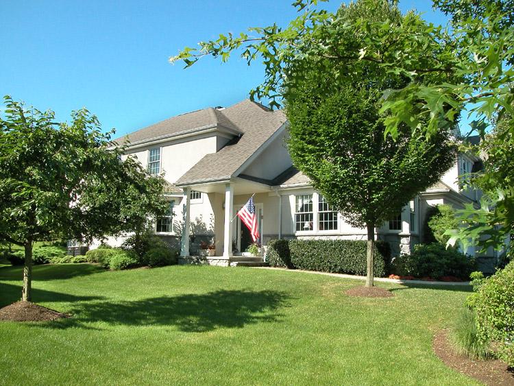 3 BARTON WAY