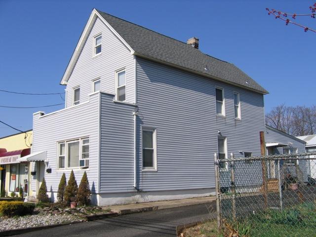 MLS #/Web ID: 2730077