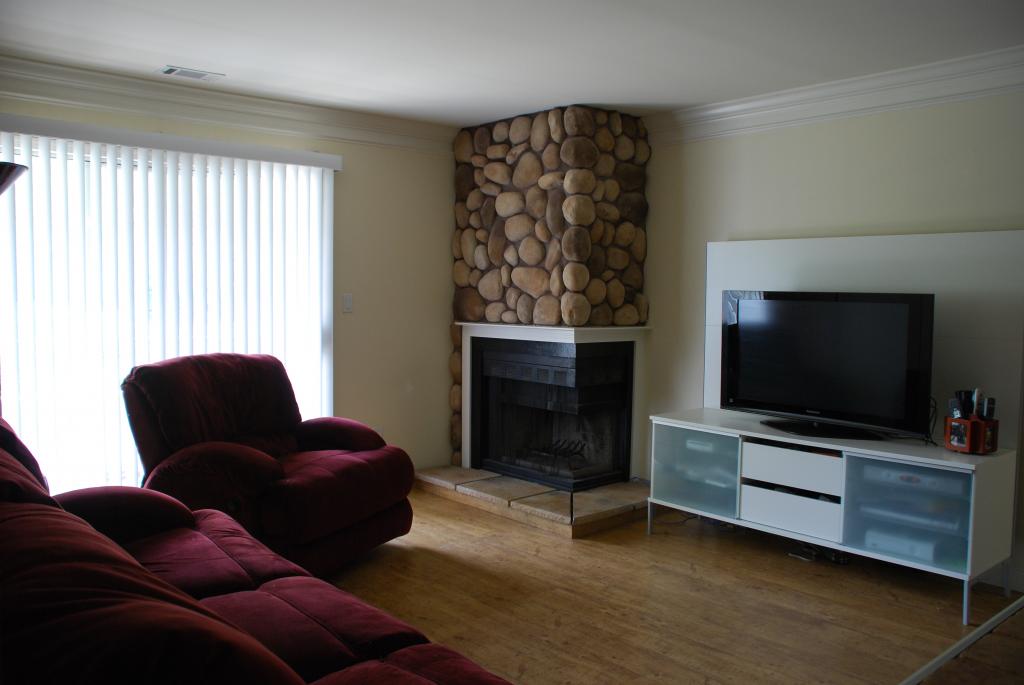 MLS #/Web ID: 2680078
