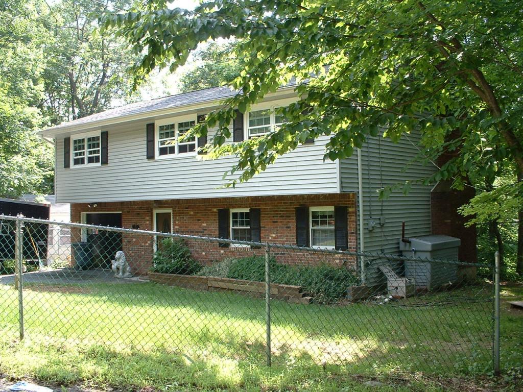 75 SACHEM RD