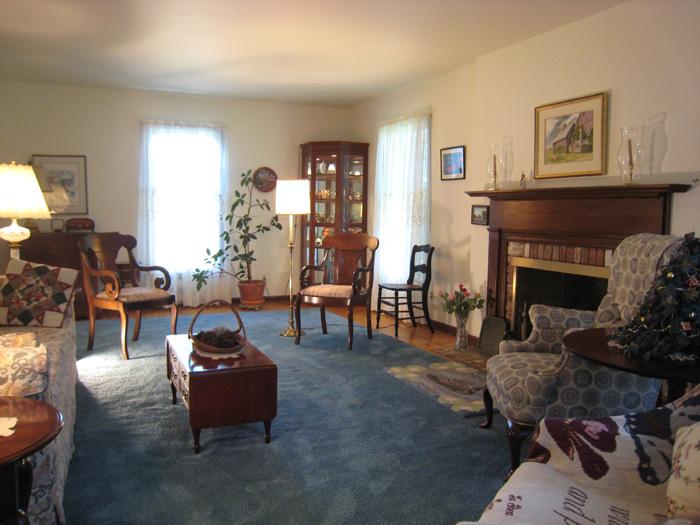 MLS #/Web ID: 2700878
