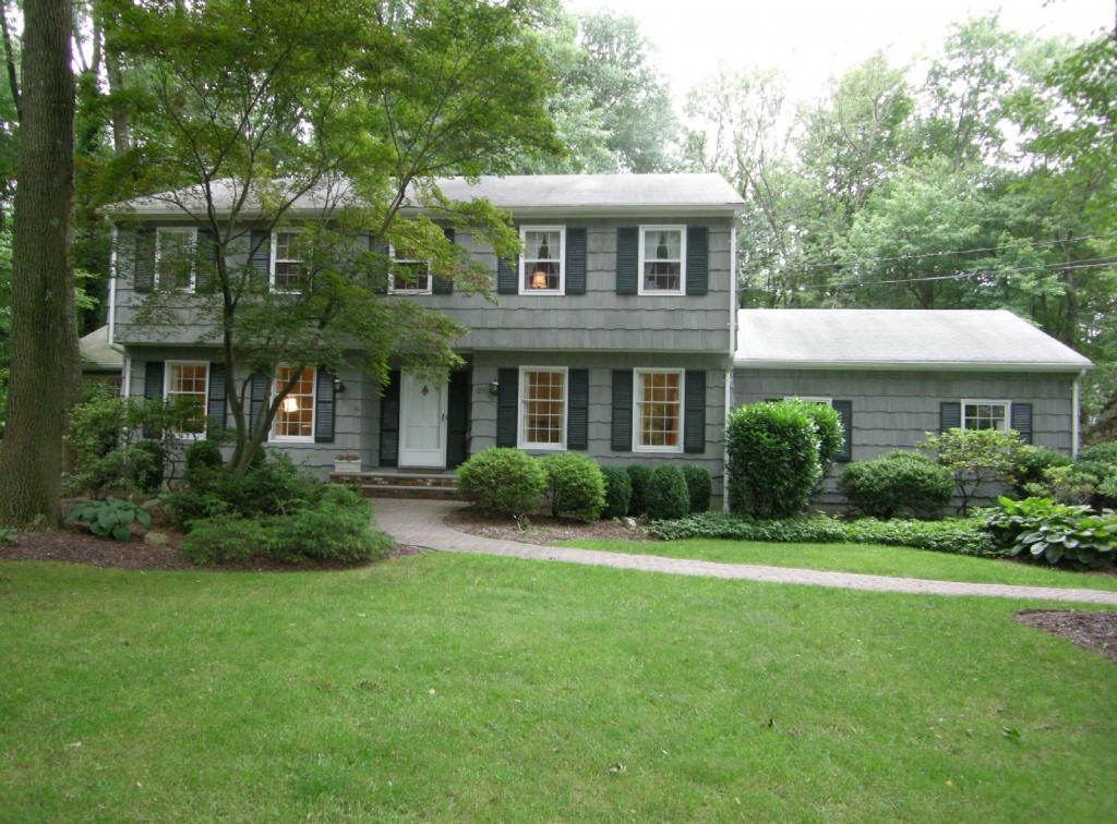 25 Elm St