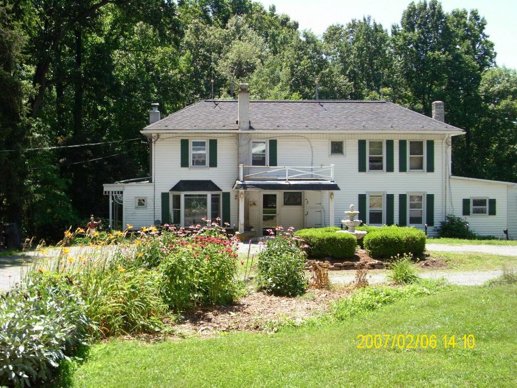 MLS #/Web ID: 2711978