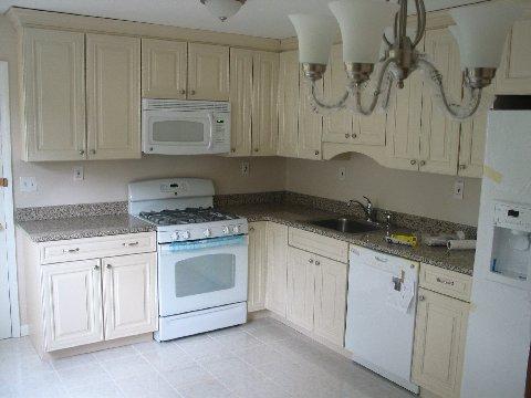 MLS #/Web ID: 2722278