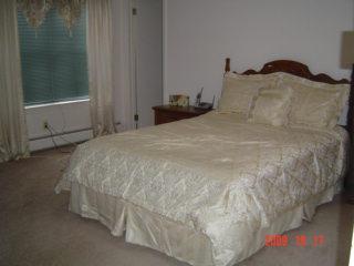 38 BREWSTER CIR