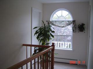 38 BREWSTER CIR