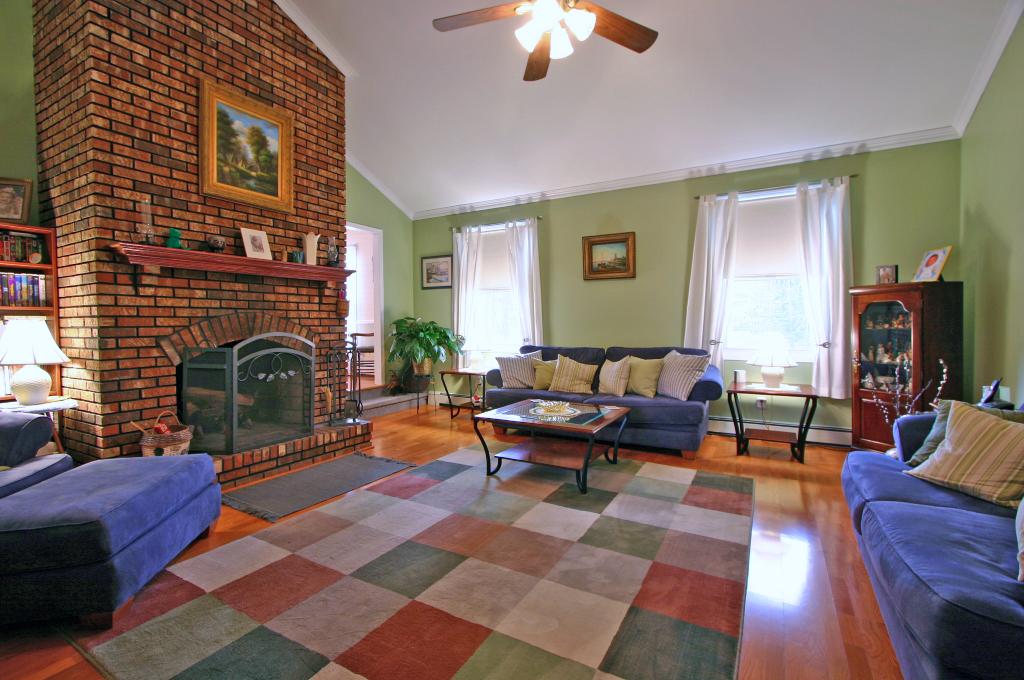 524 HAMDEN RD