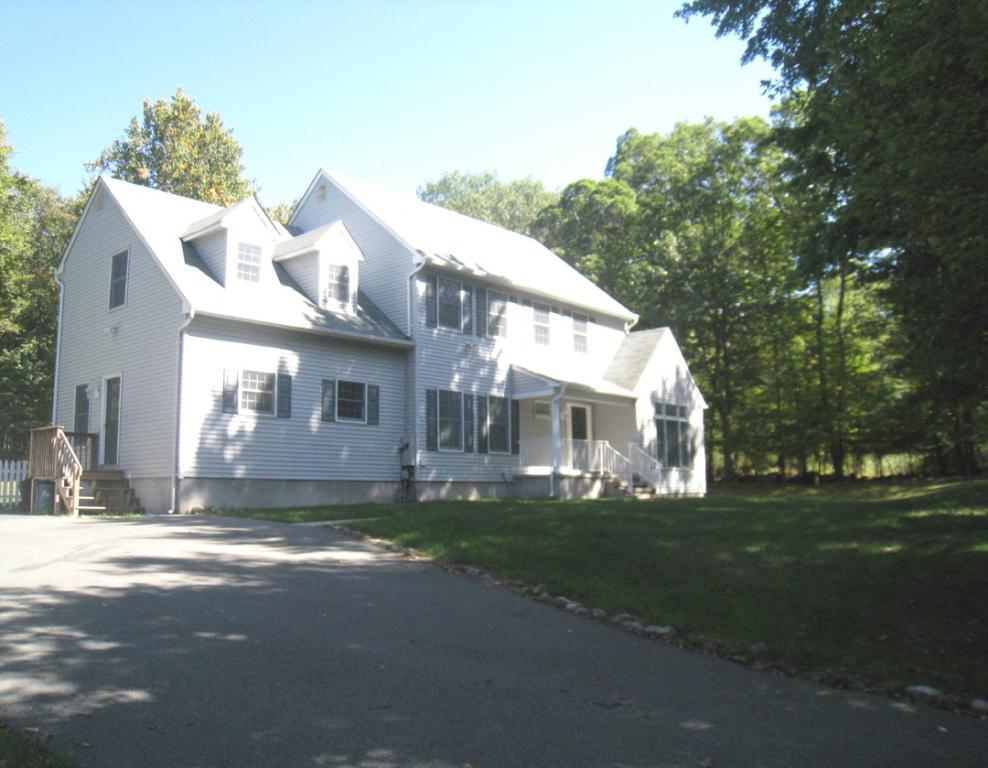MLS #/Web ID: 2726278