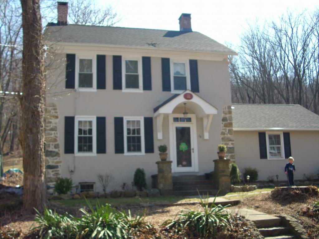 28 MUSCONETCONG RIVER RD