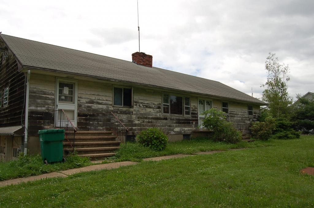 MLS #/Web ID: 2692979