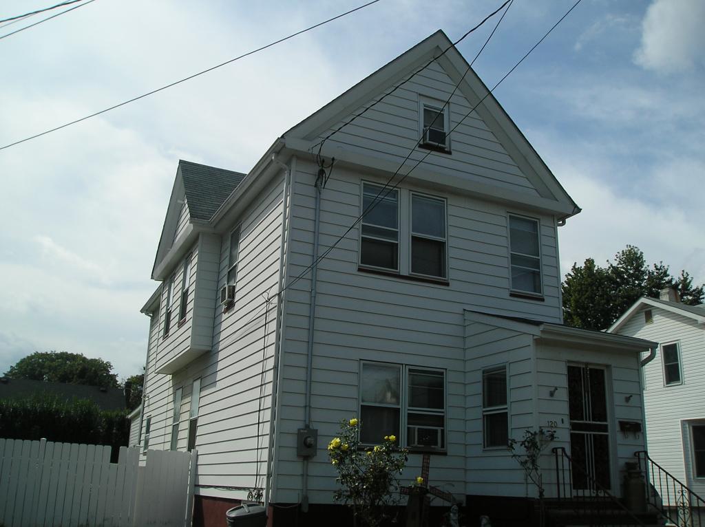 120 Sheridan Ave