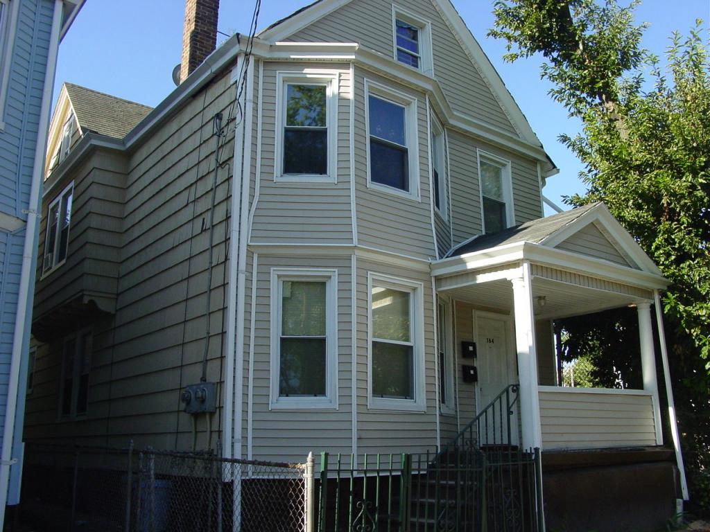 MLS #/Web ID: 2719379