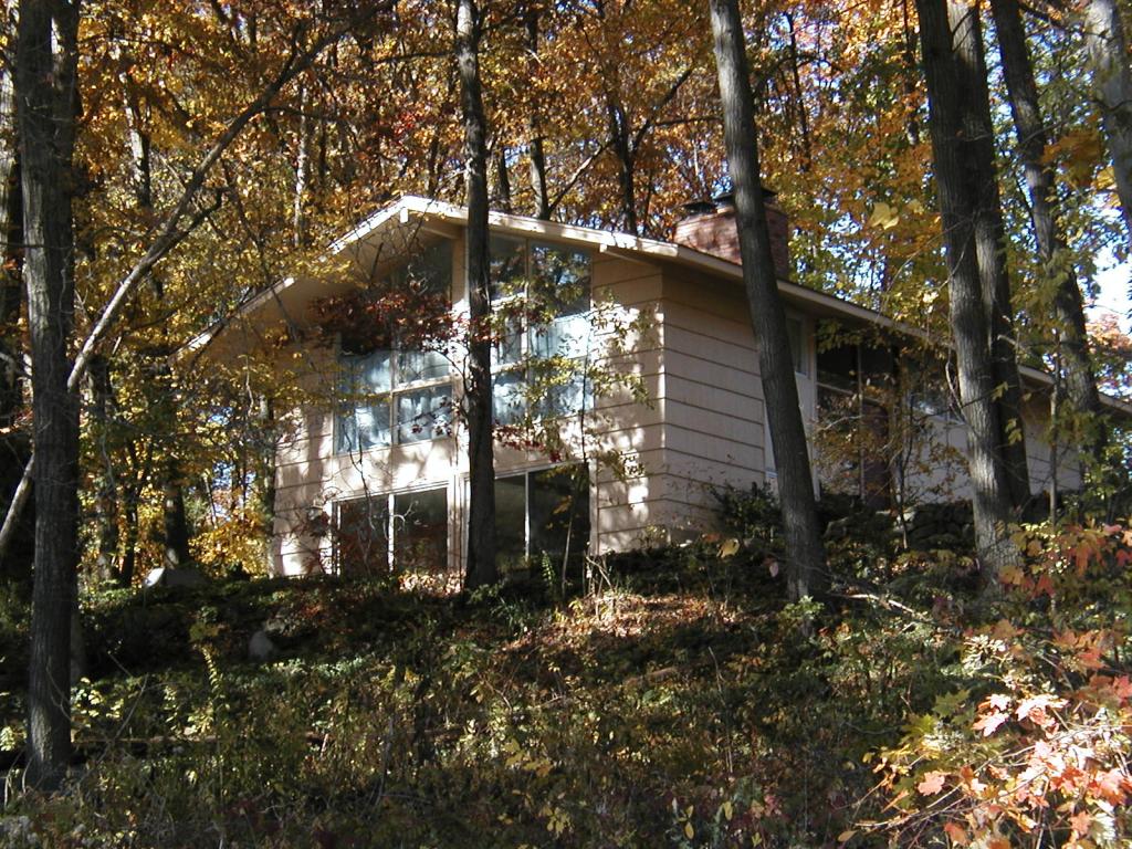 MLS #/Web ID: 2724379