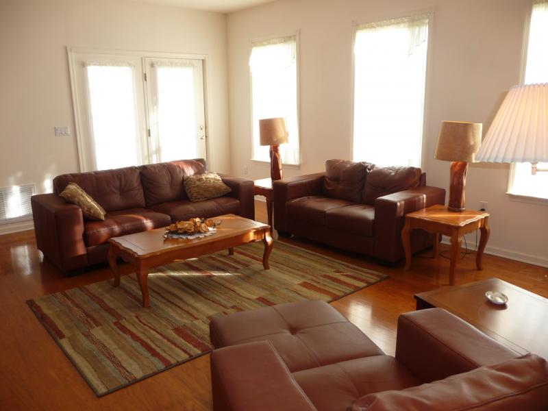 MLS #/Web ID: 2724579