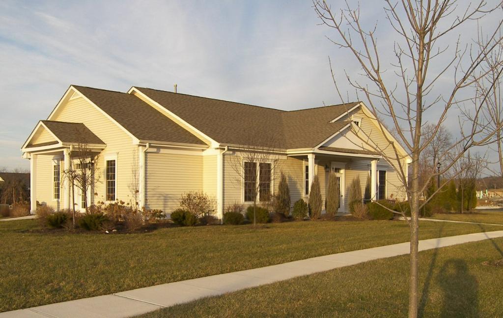 MLS #/Web ID: 2724579