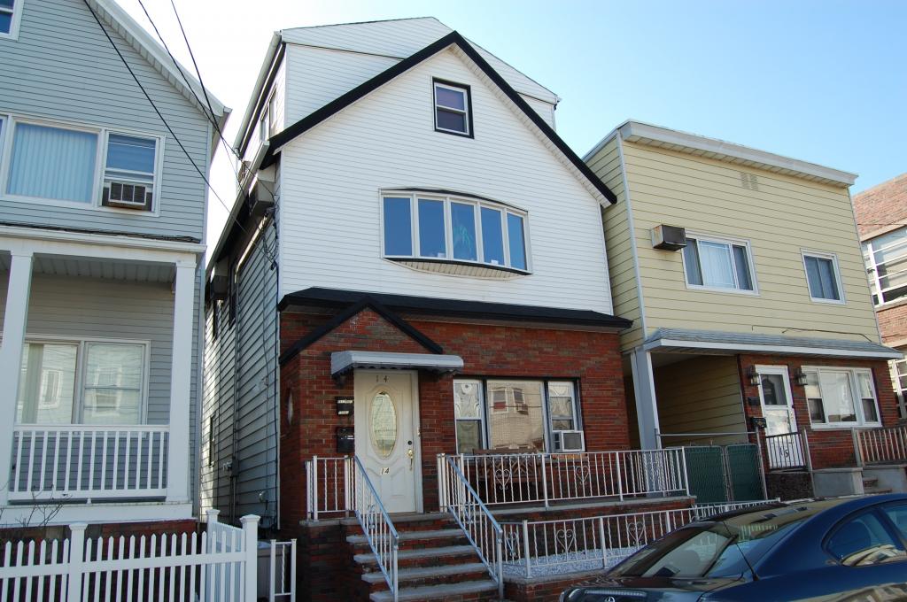 MLS #/Web ID: 2729679