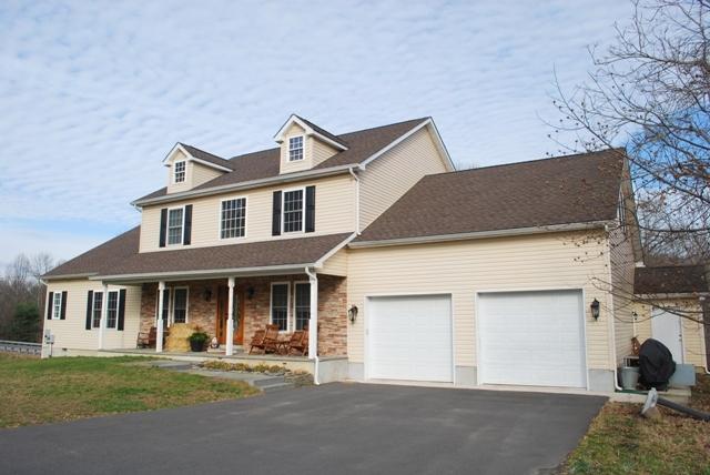 MLS #/Web ID: 2731979