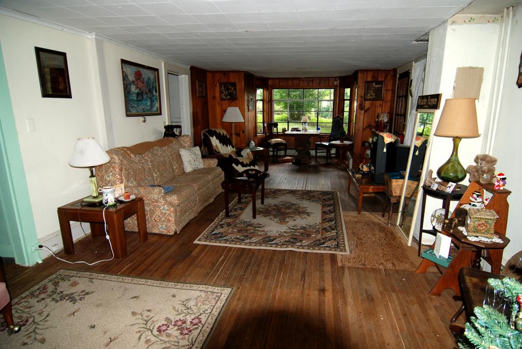 MLS #/Web ID: 2576480