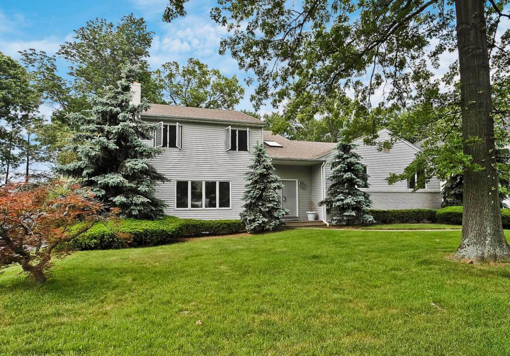 74 BROWNING ROAD