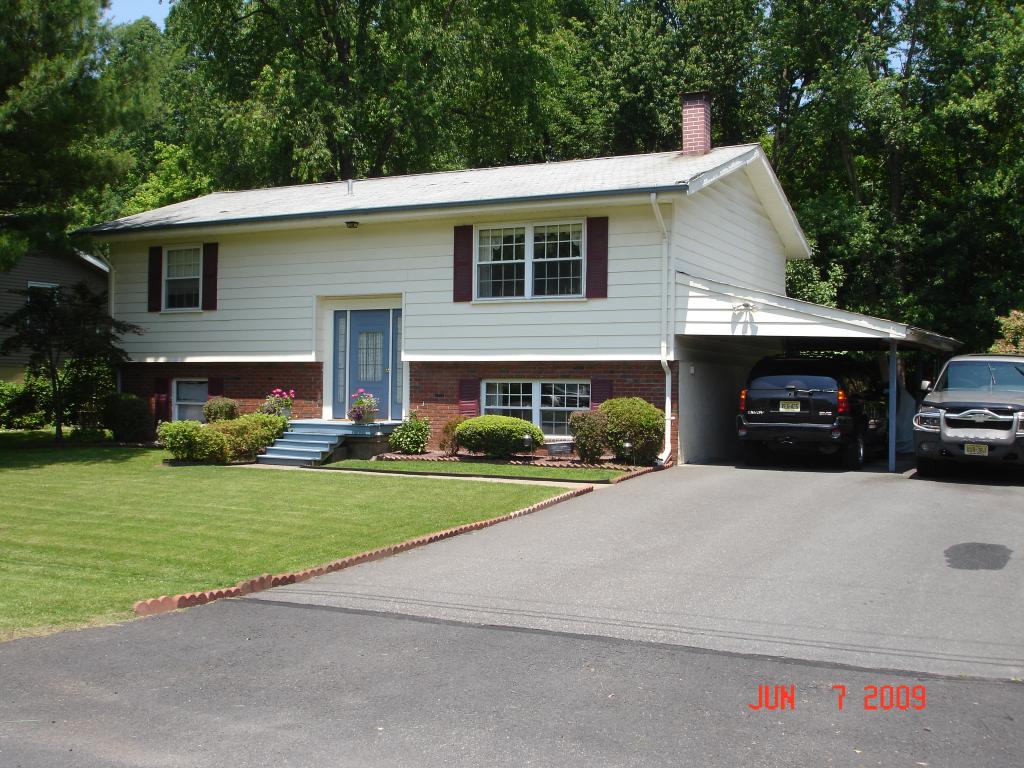 MLS #/Web ID: 2689480