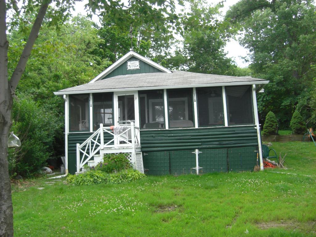 10 NOOK LN