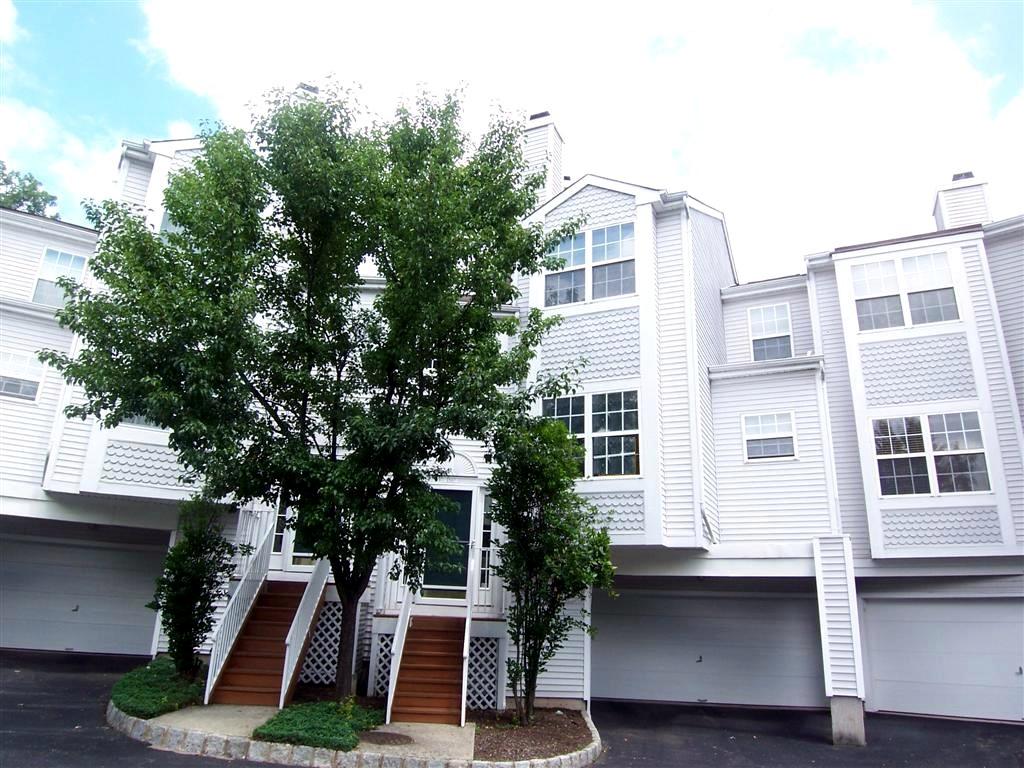 1507 RIVEREDGE LN