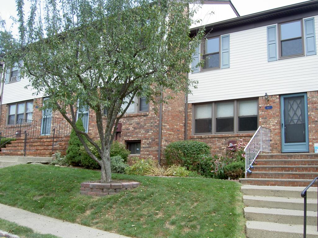 MLS #/Web ID: 2707480