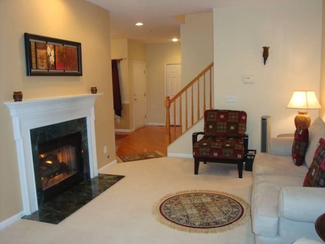 MLS #/Web ID: 2721780