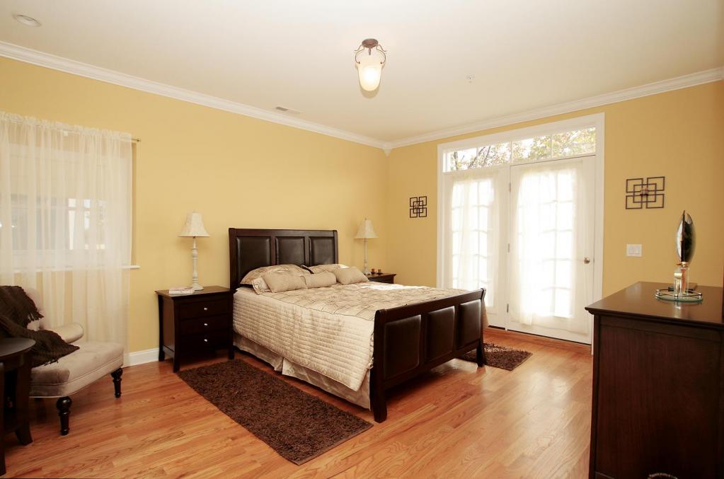 24 ELM ST UNIT 2C