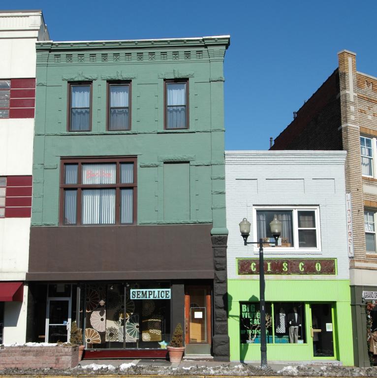 MLS #/Web ID: 2674581