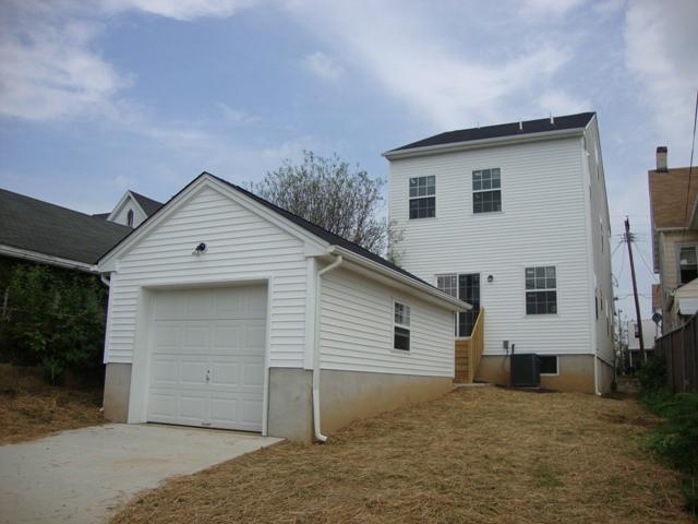 168 LEWIS ST