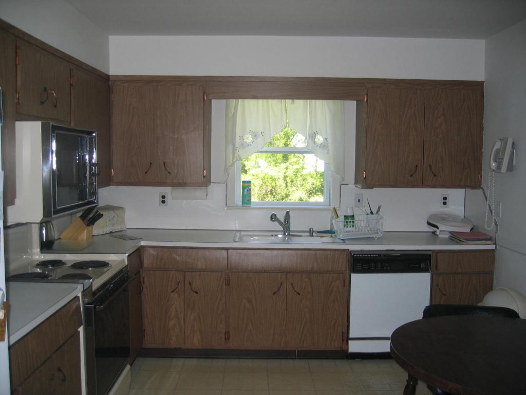 3 JAMES DR