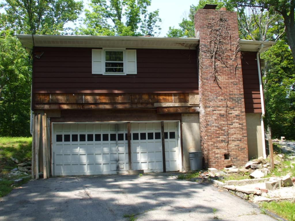 MLS #/Web ID: 2691381