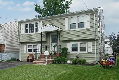 MLS #/Web ID: 2695781