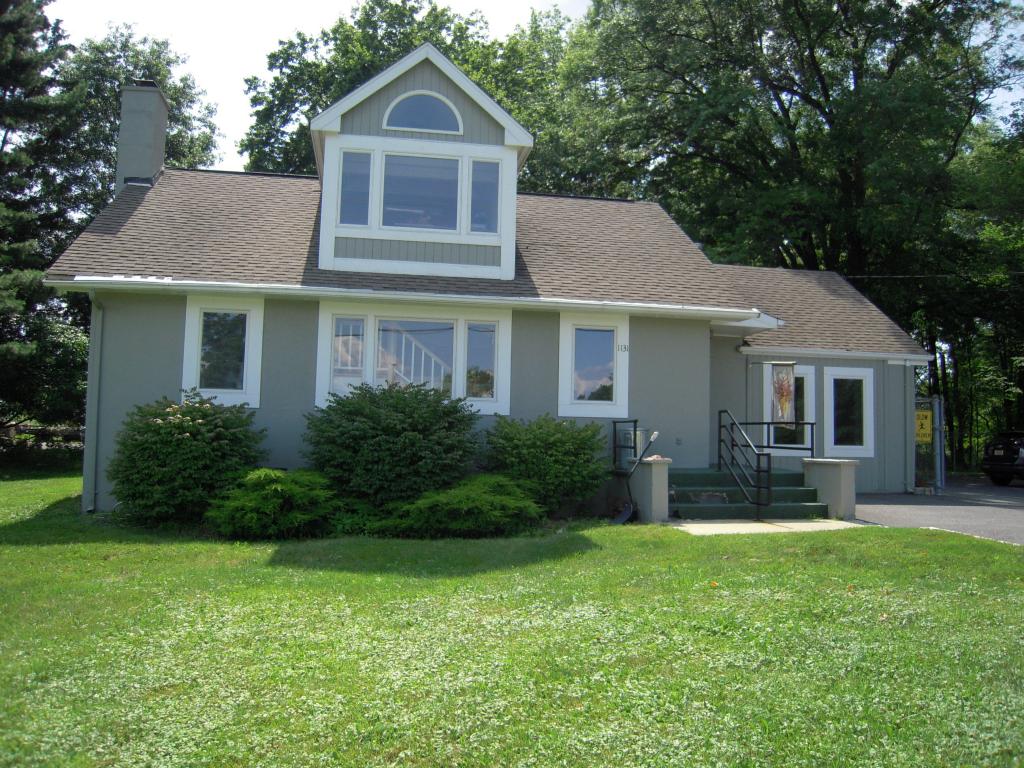 MLS #/Web ID: 2704081