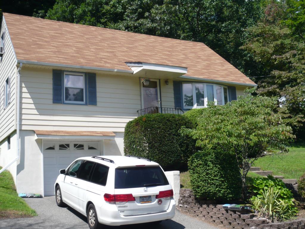 MLS #/Web ID: 2706481