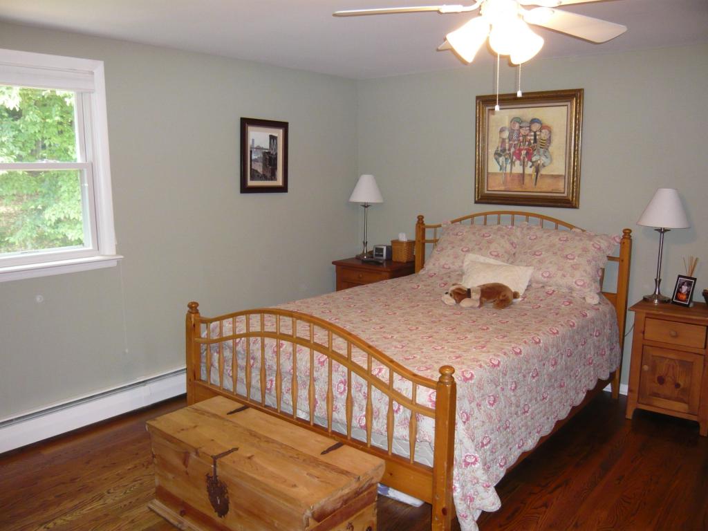 MLS #/Web ID: 2706481