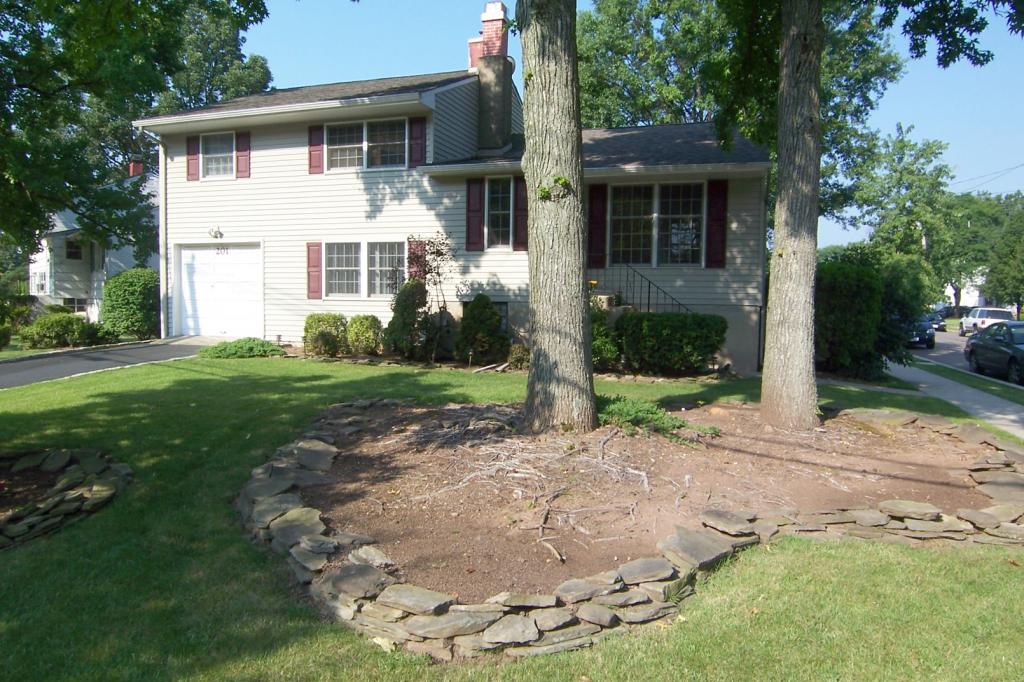 MLS #/Web ID: 2707581