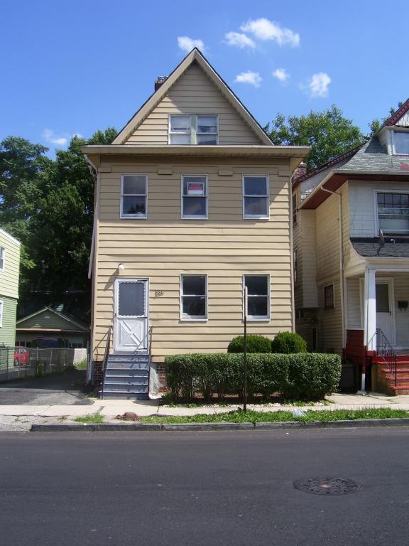 MLS #/Web ID: 2716181