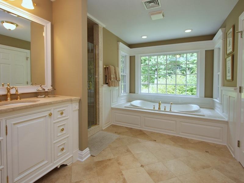MLS #/Web ID: 2718981