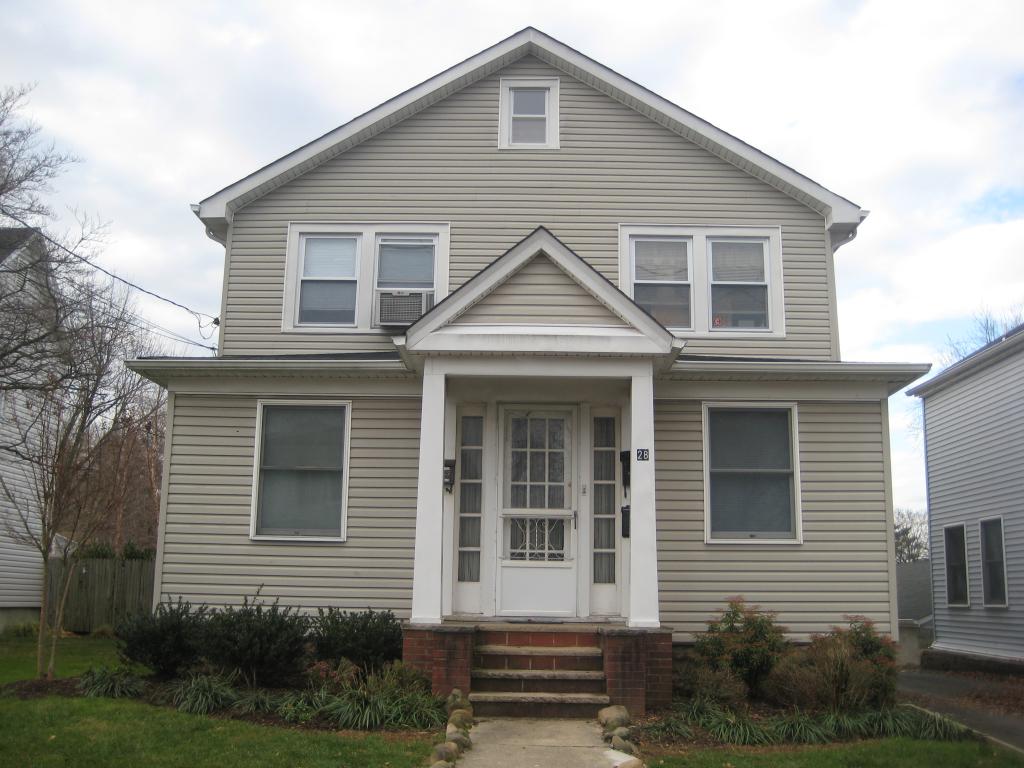 28 MECHANIC ST