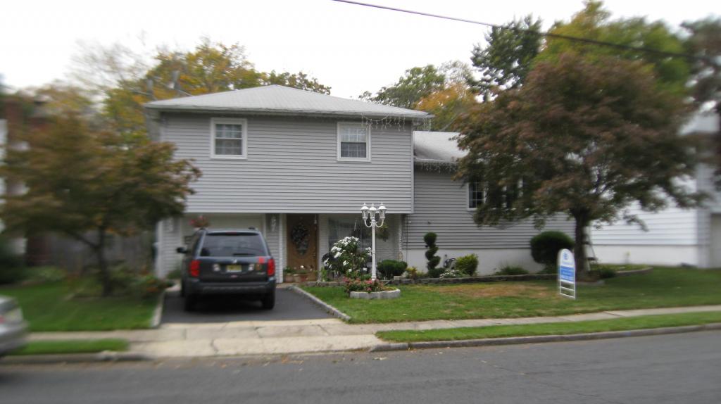 MLS #/Web ID: 2721281