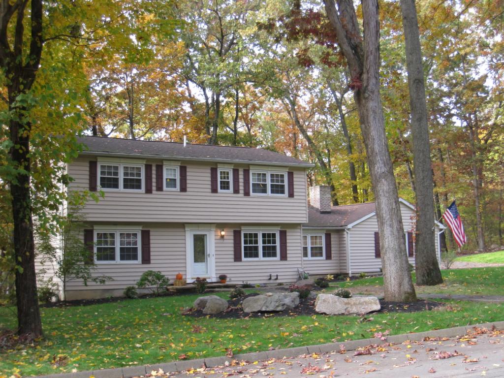 MLS #/Web ID: 2722881
