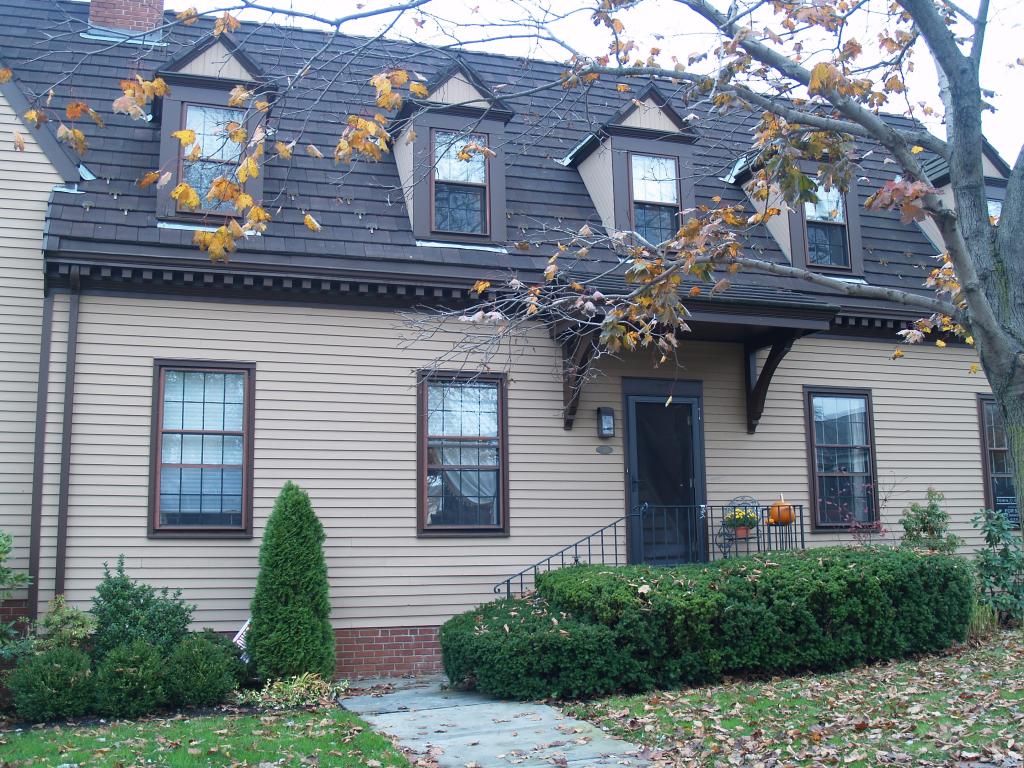 22 MURRAY HILL SQ