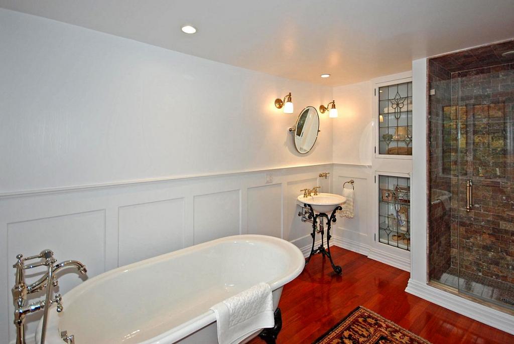 MLS #/Web ID: 2726281