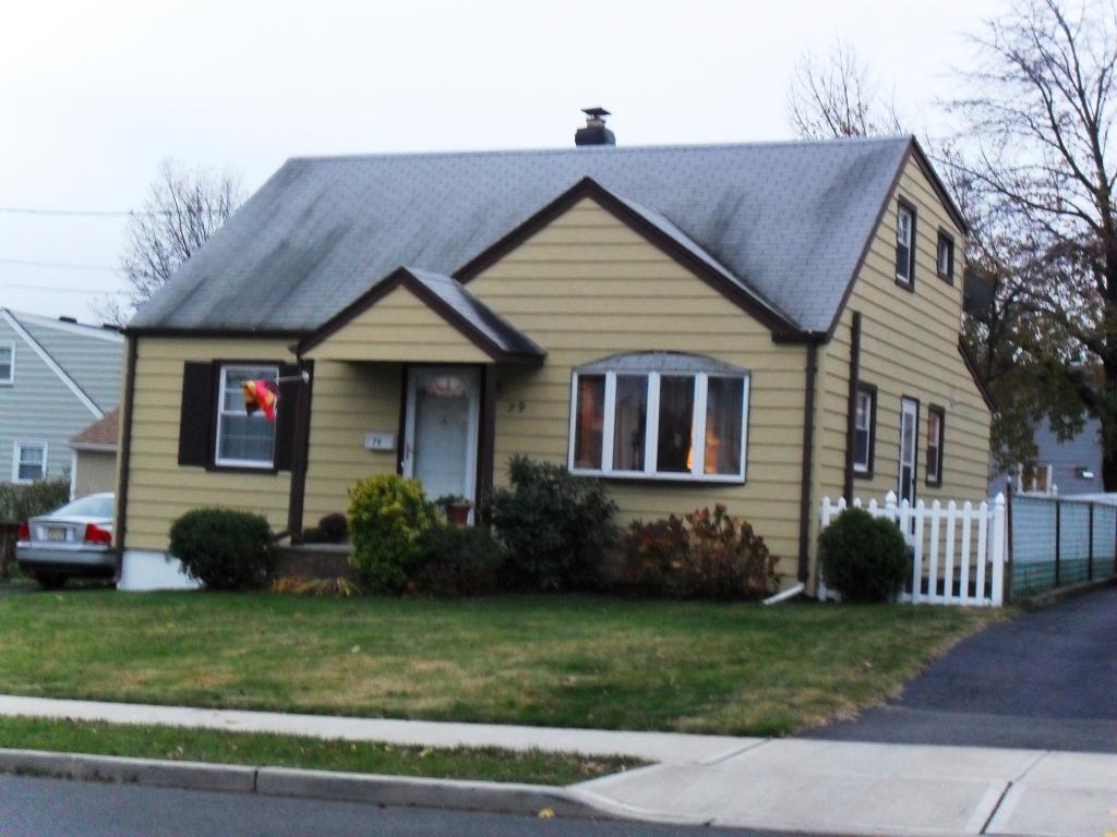 MLS #/Web ID: 2727781