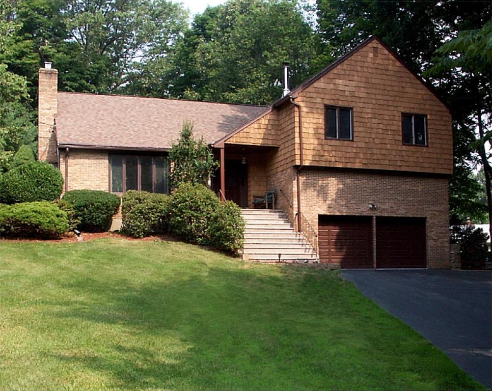28 JERICHO ROAD