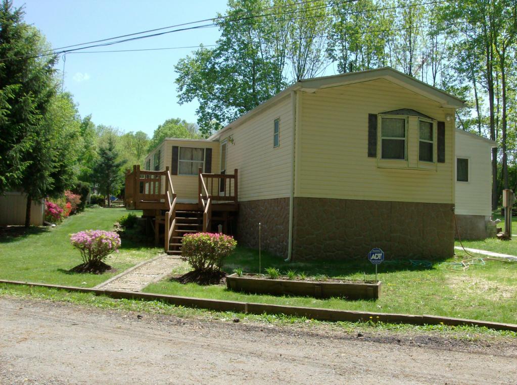 MLS #/Web ID: 2682082