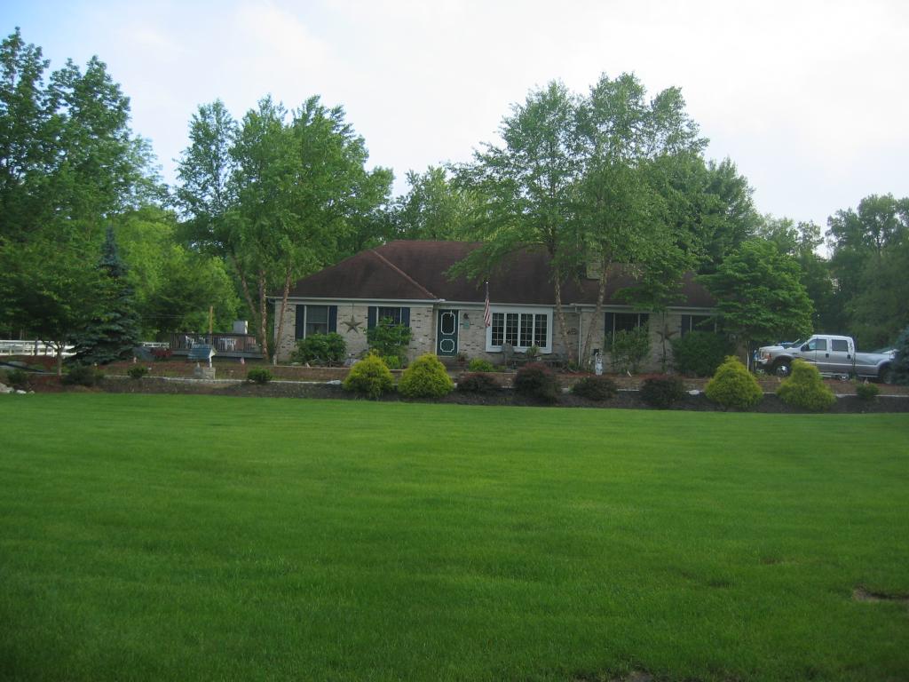 85 GRAYROCK RD